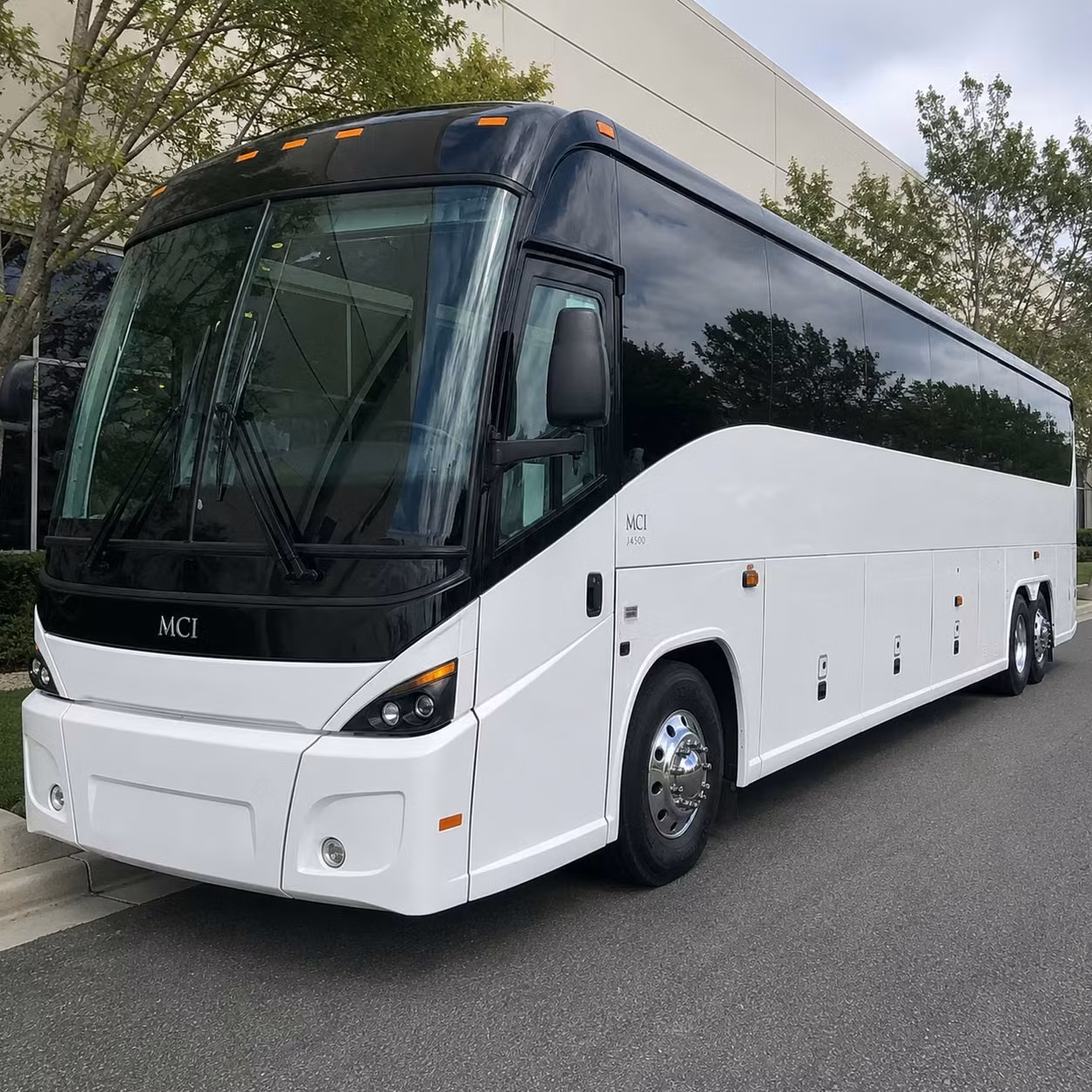coachbusleander com puts more airport transportation options in your hands in leander