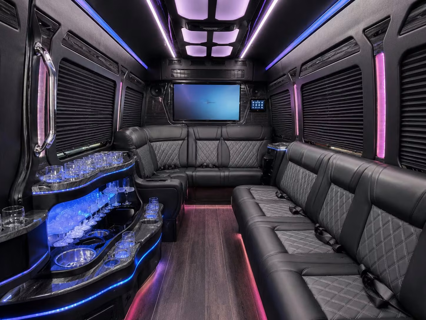 leander corporate shuttle transportation for construction and worksite groups