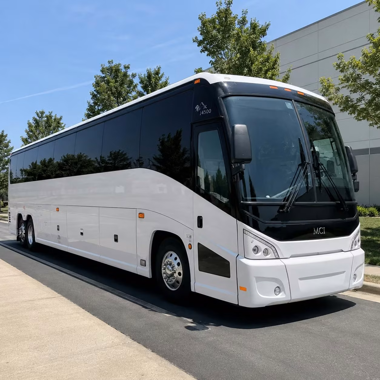 leander groups heading to austin bergstrom international airport deserve a stress free ride